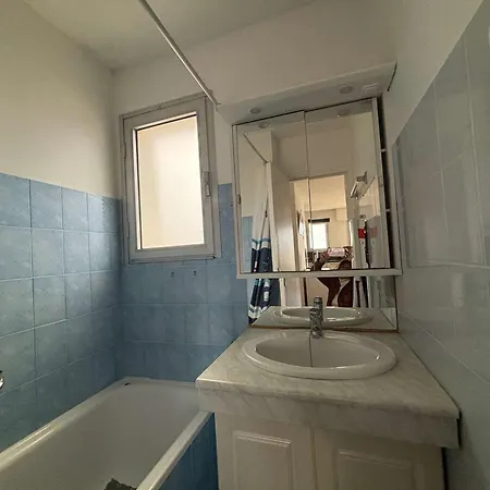 T3 Avec Terrasse Et Parking A Royan - Fr-1-494-223 Apartment