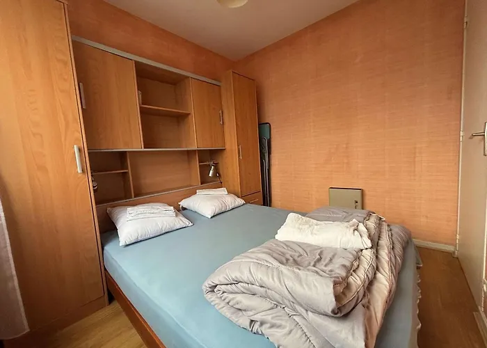 Lejlighed T3 Avec Terrasse Et Parking A - Fr-1-494-223 *